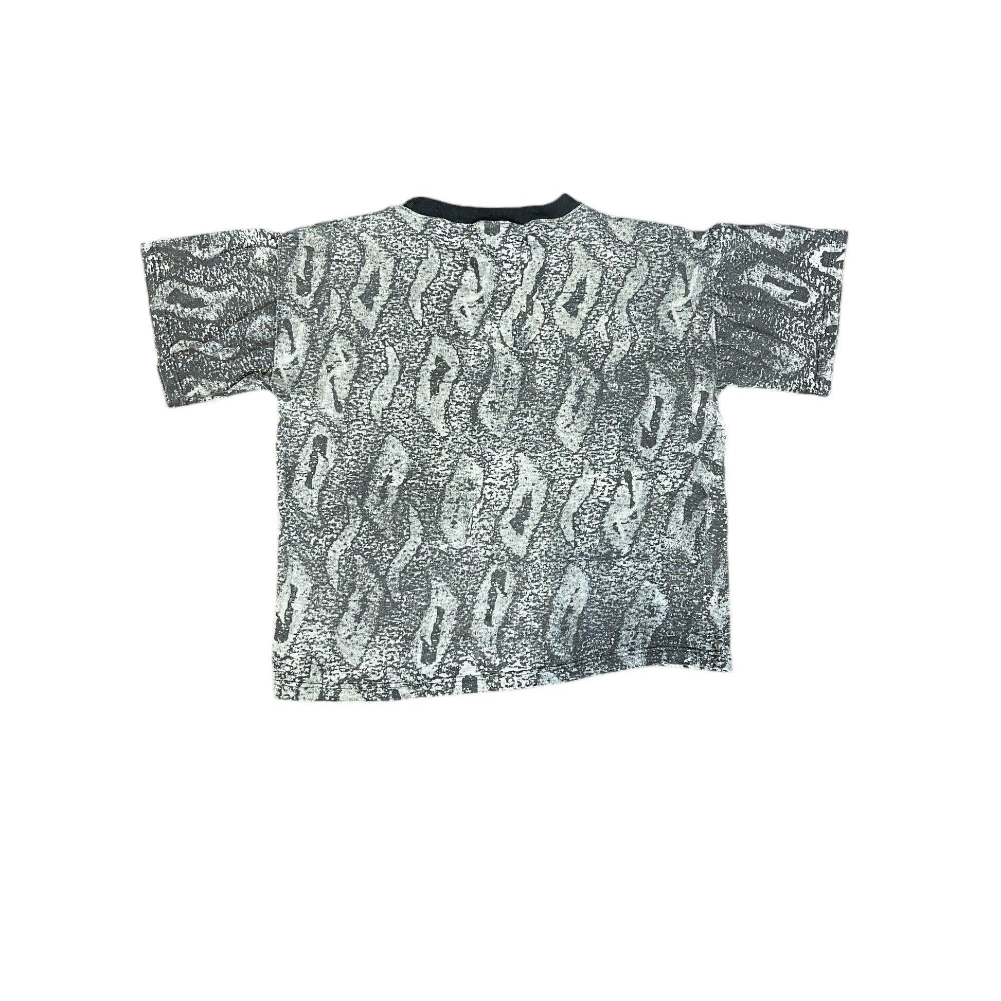 Vintage 90s Grey Chicago Bulls NBA Tee - Medium - The Streetwear Studio