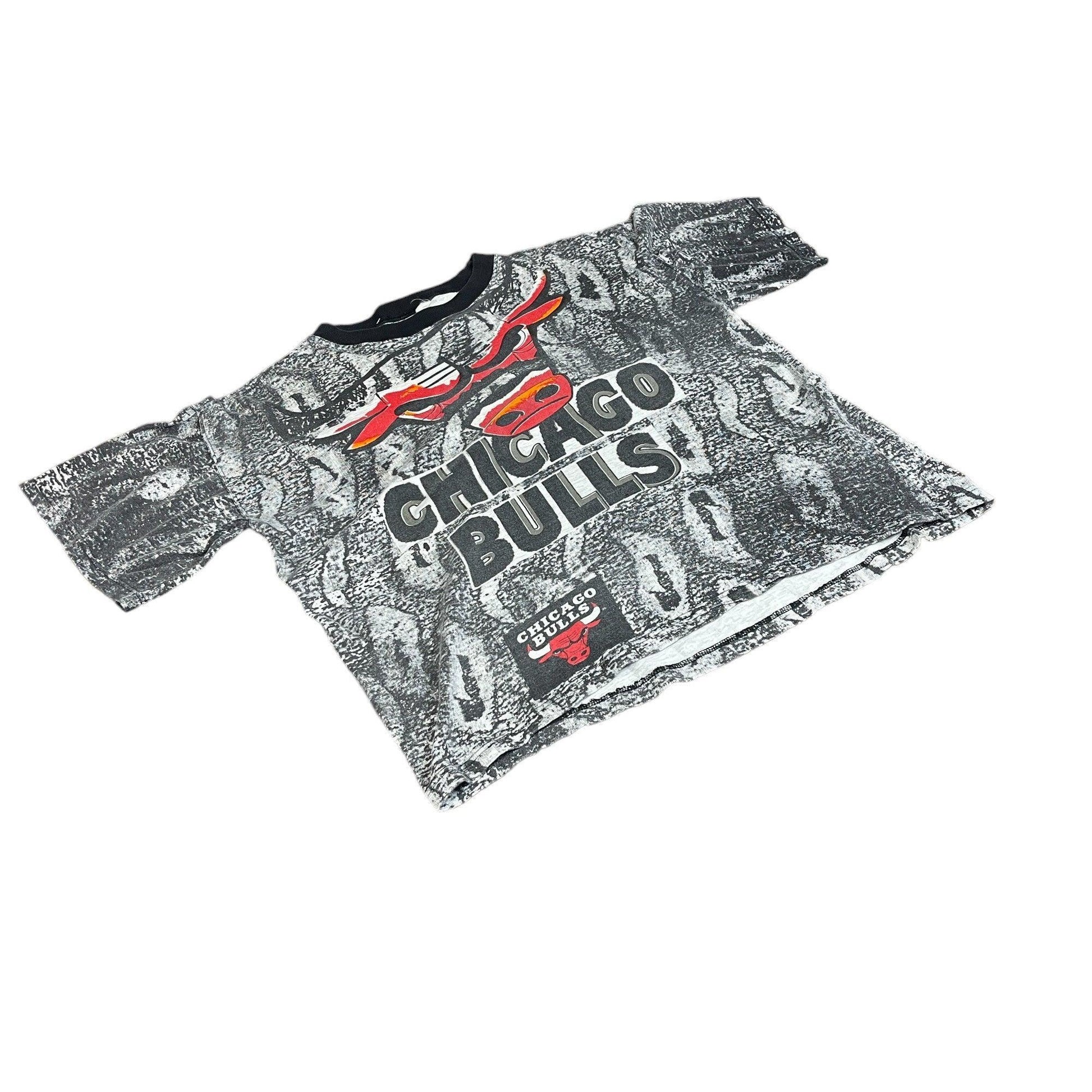 Vintage 90s Grey Chicago Bulls NBA Tee - Medium - The Streetwear Studio