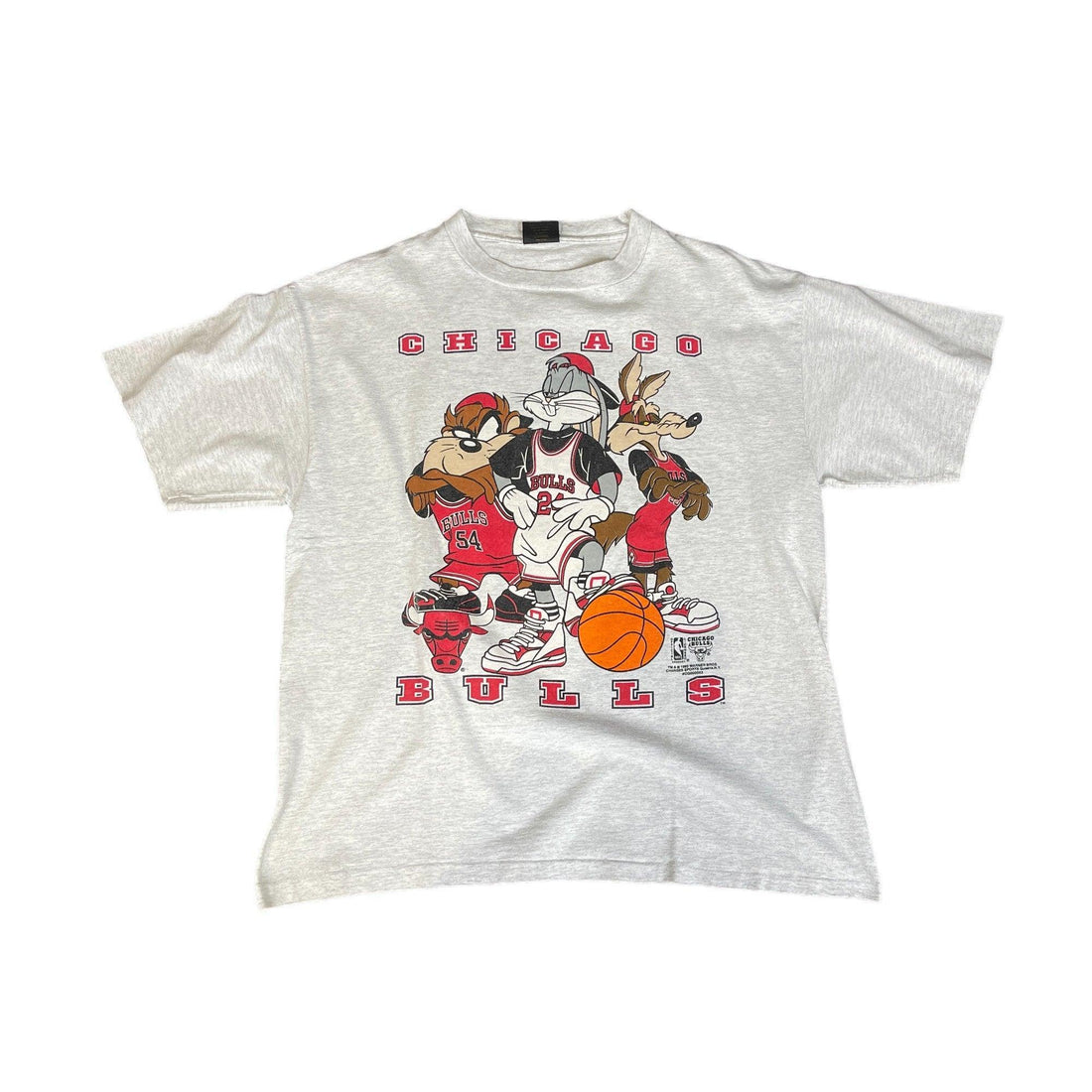 Vintage 90s Grey Looney Tunes Chicago Bulls Tee - Extra Large - The Streetwear Studio