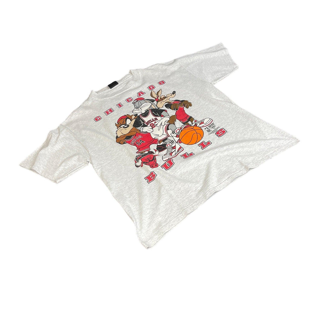 Vintage 90s Grey Looney Tunes Chicago Bulls Tee - Extra Large - The Streetwear Studio