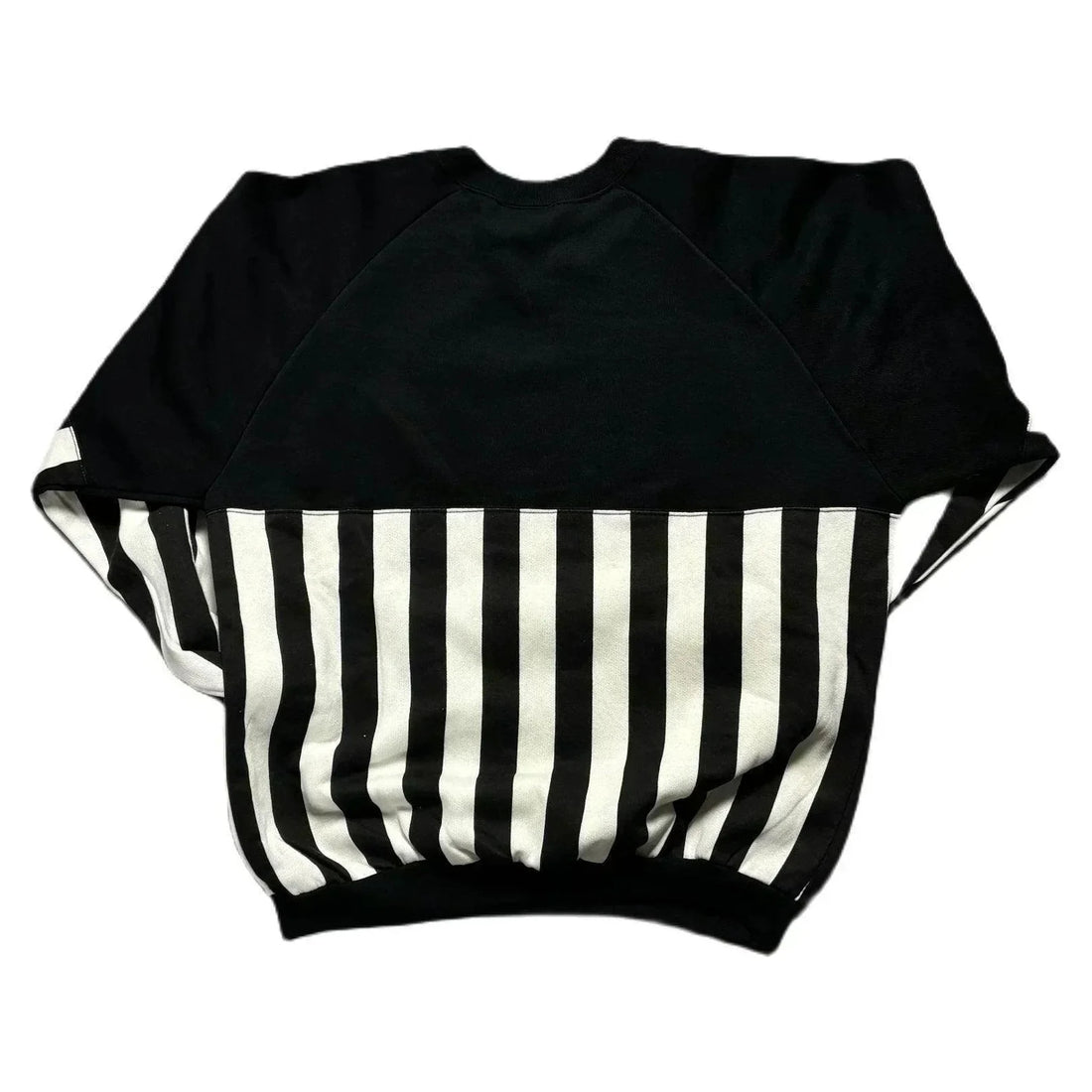 Vintage 90s Juventus Sweatshirt - L | The Streetwear Studio