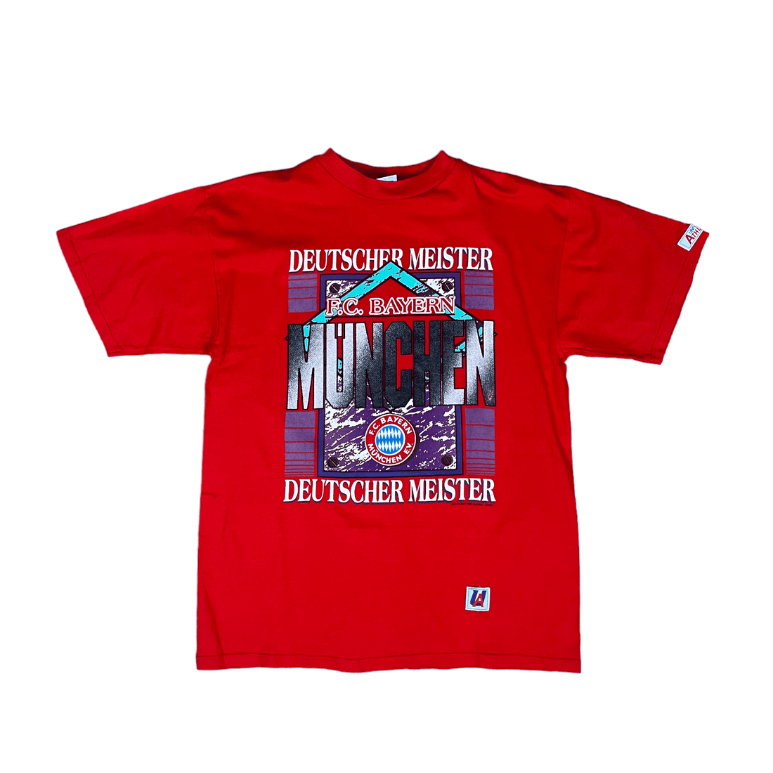Vintage 90s Red Bayern Munich Football Tee - Large - The Streetwear Studio