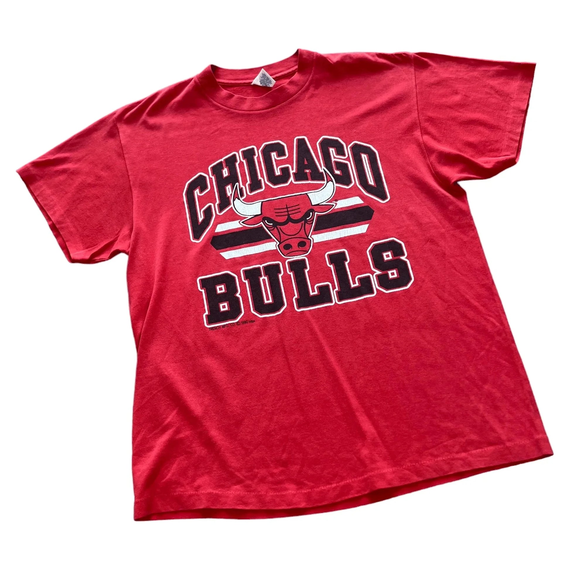 Vintage 90s Red NBA Chicago Bulls Tee - L | The Streetwear Studio