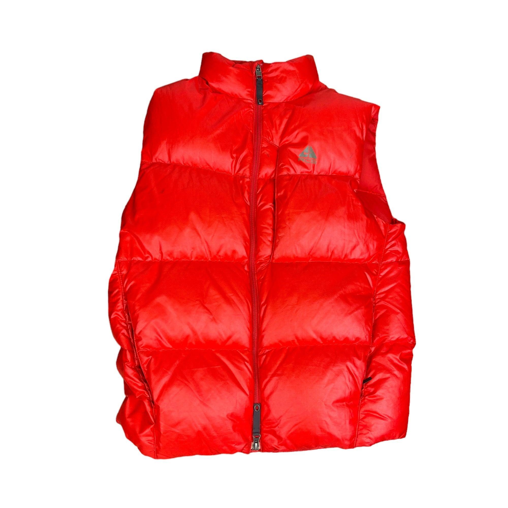 Vintage Red Nike ACG Puffer Gilet - Small - The Streetwear Studio